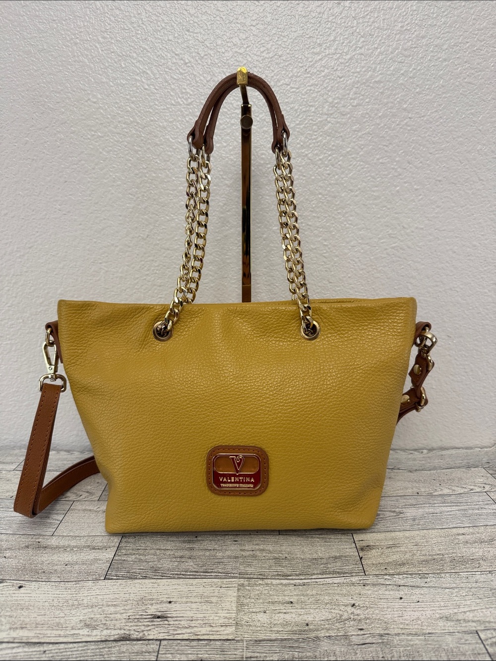 Valentina Tradizione Italiana Mustard Leather Tote - Picture 2 of 13